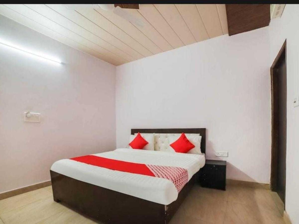 Hotel O Kl Khari Near Ashoka Park Mein Metro New Delhi Exterior photo